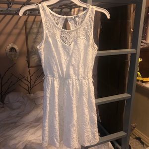 White lace mini dress / long shirt
